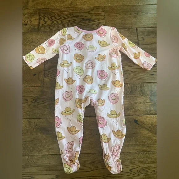 Mudpie Bamboo Cowboy Hat Pink Footed Romper Size 3-6 Month - Picture 2 of 3